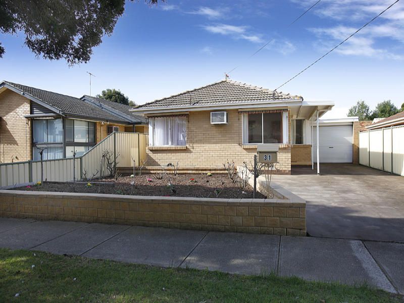 31 Powlett Street, Altona Meadows - Thumbnail 2