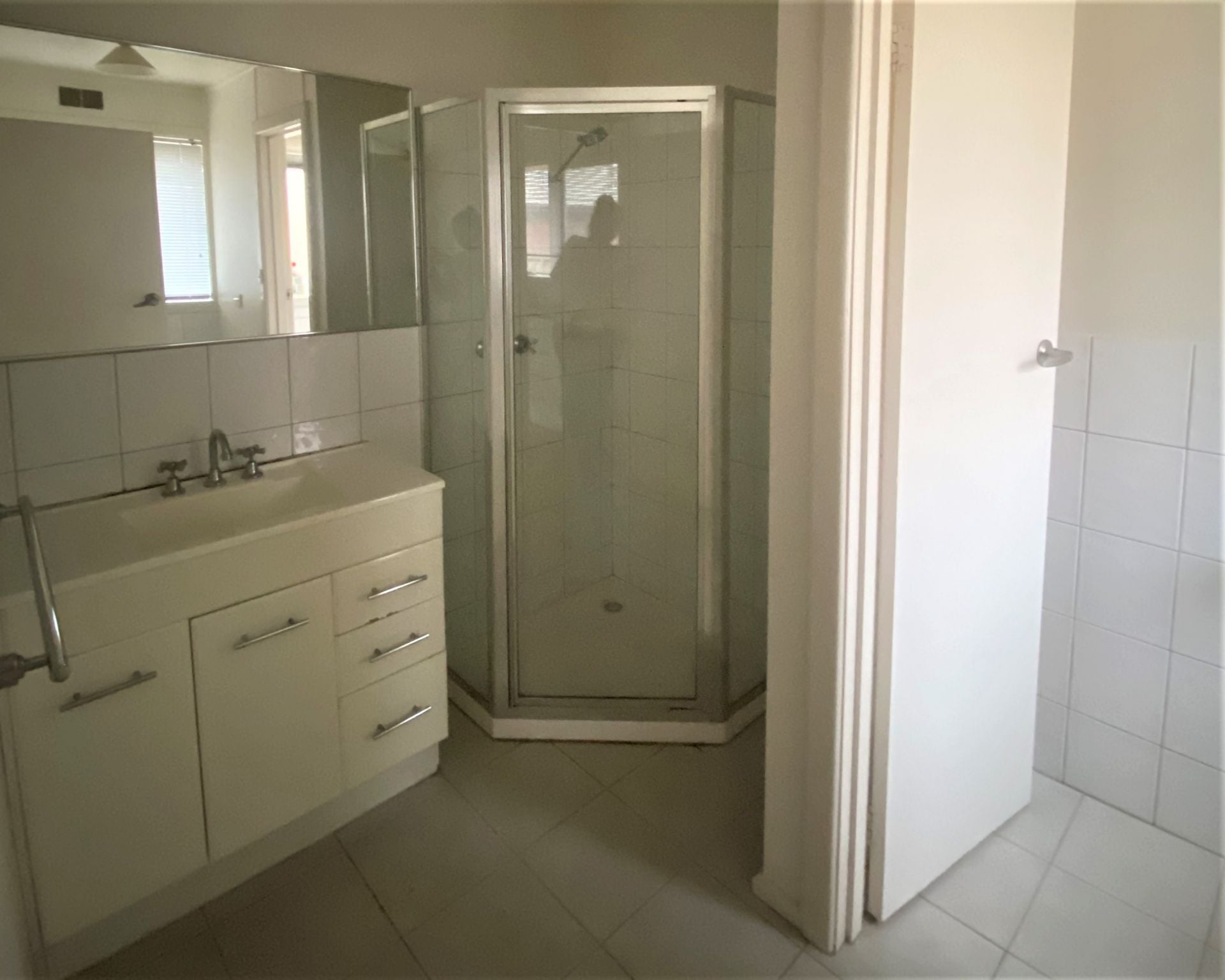 Neat and Tidy 2 Bedroom Unit