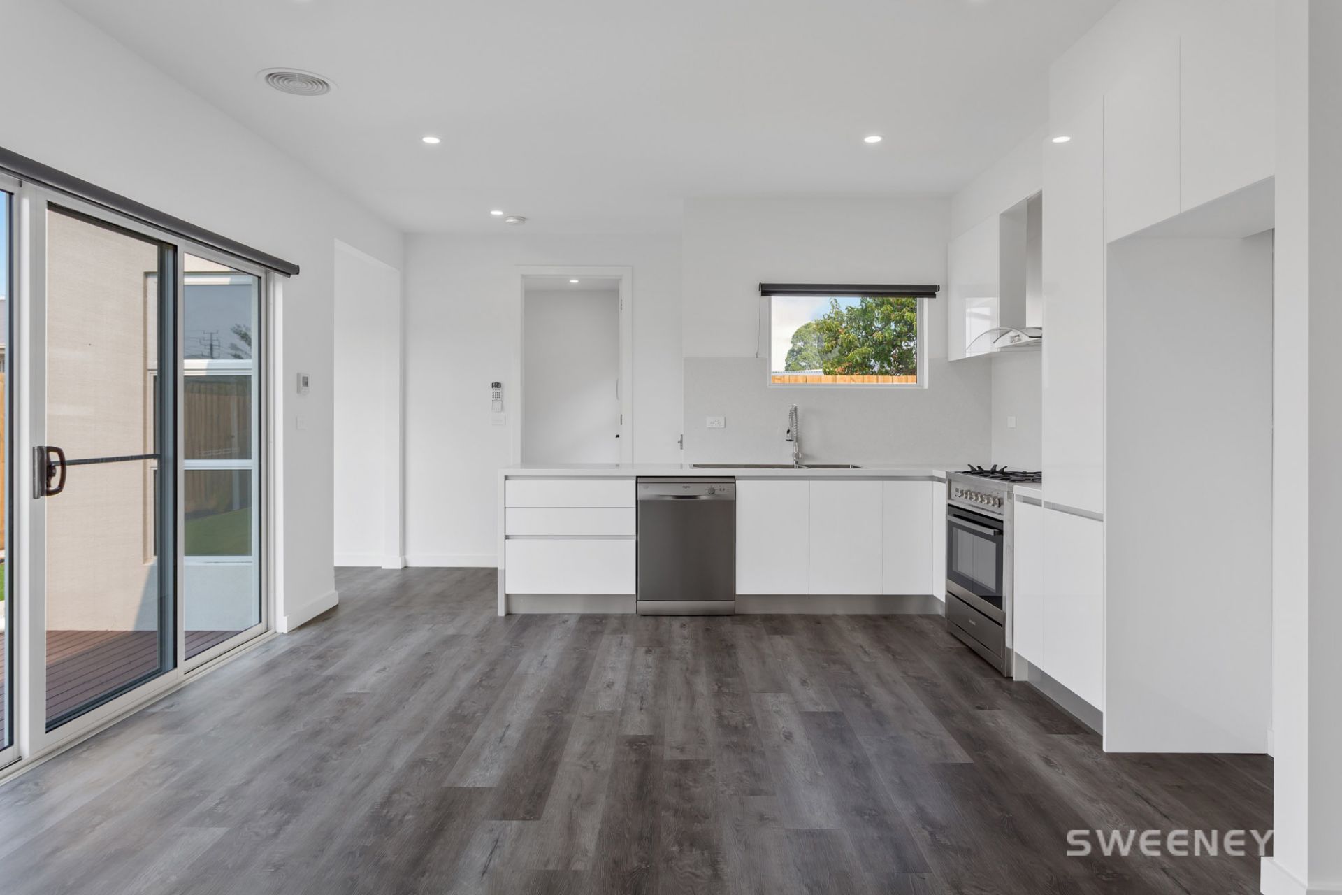 3/23 Edward Avenue, Altona North - Thumbnail 3