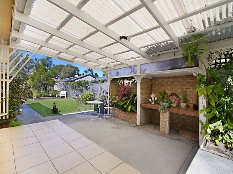 27 Inlet Dr (cnr Lakes Dr) TWEED HEADS NSW, Tweed Heads - Thumbnail 4