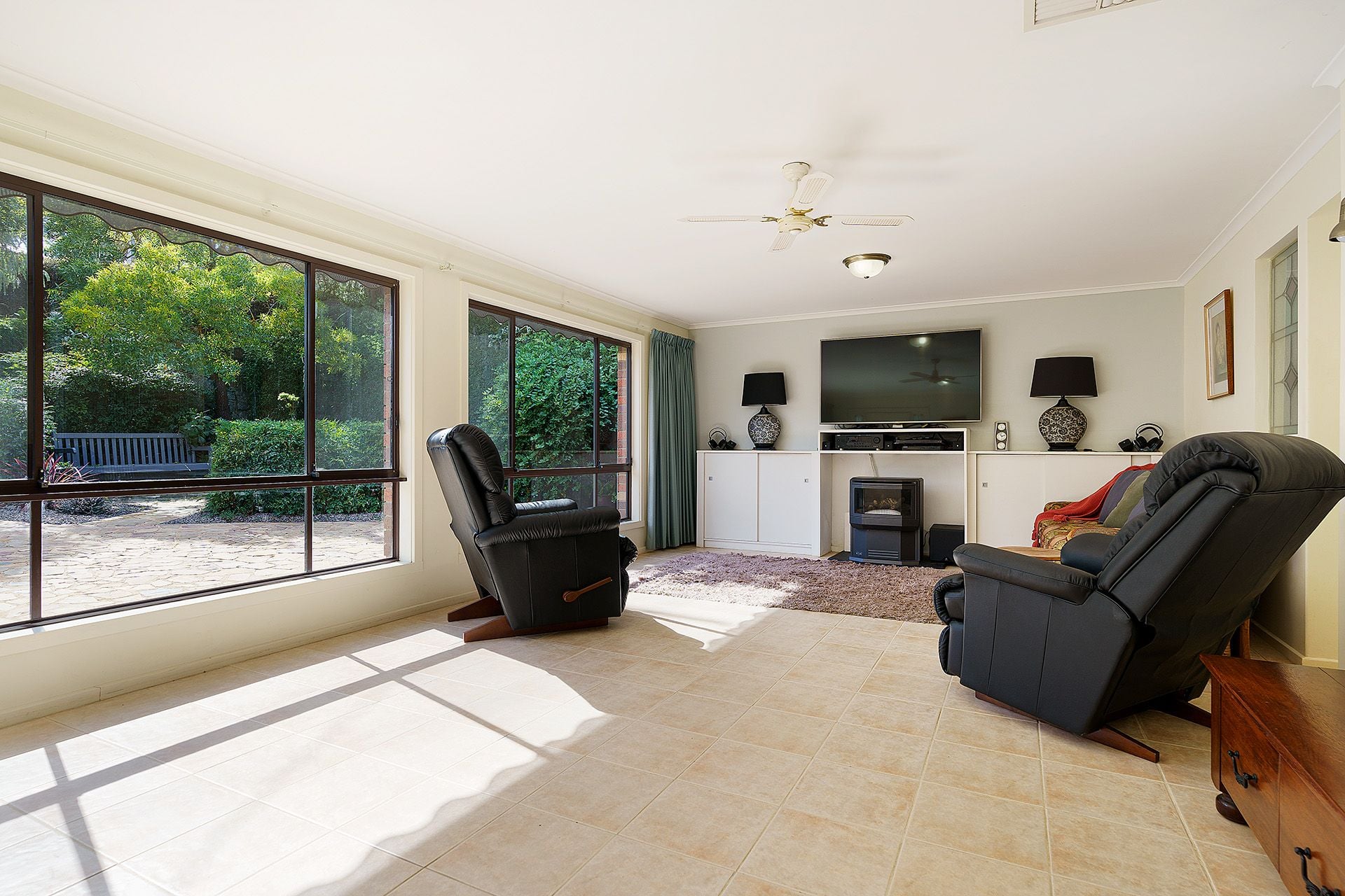 12-14 Ray Street, Castlemaine - Thumbnail 8