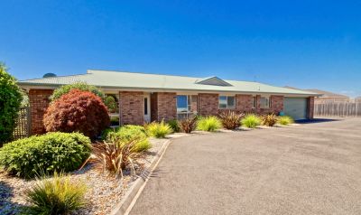 1/33 Arden Avenue, Devonport, Devonport - Thumbnail 2