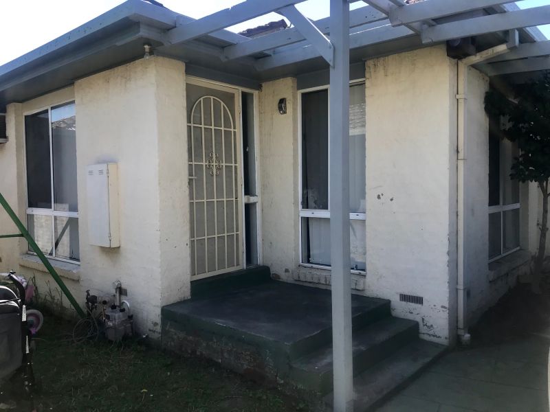 3/4 Cash Street, Kingsbury