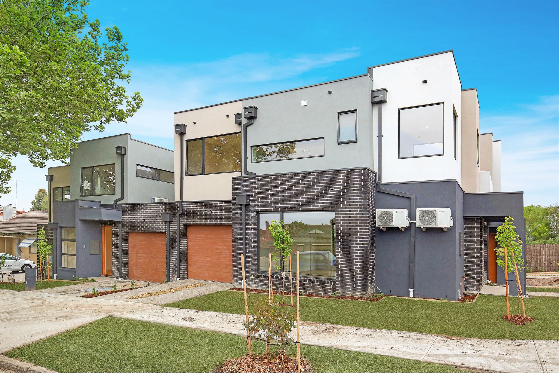 SPACIOUS THREE-BEDROOM MODERN LIVING