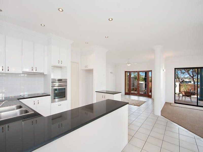 3/16-18 Margaret Street TWEED HEADS NSW, Tweed Heads - Thumbnail 2