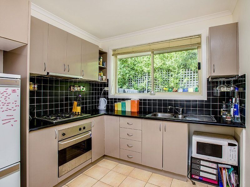 2/3 Farringdon Street, Pascoe Vale - Thumbnail 5