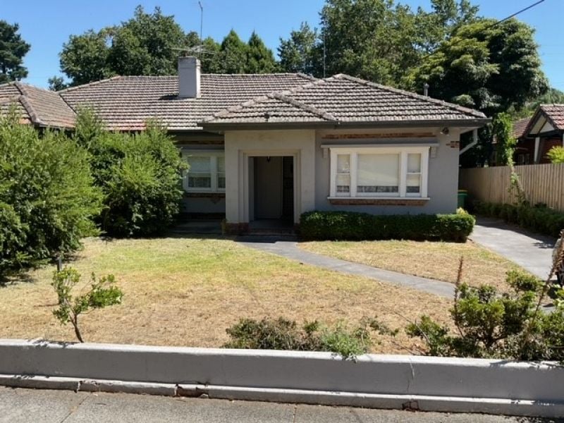 153 Locksley Road, Eaglemont