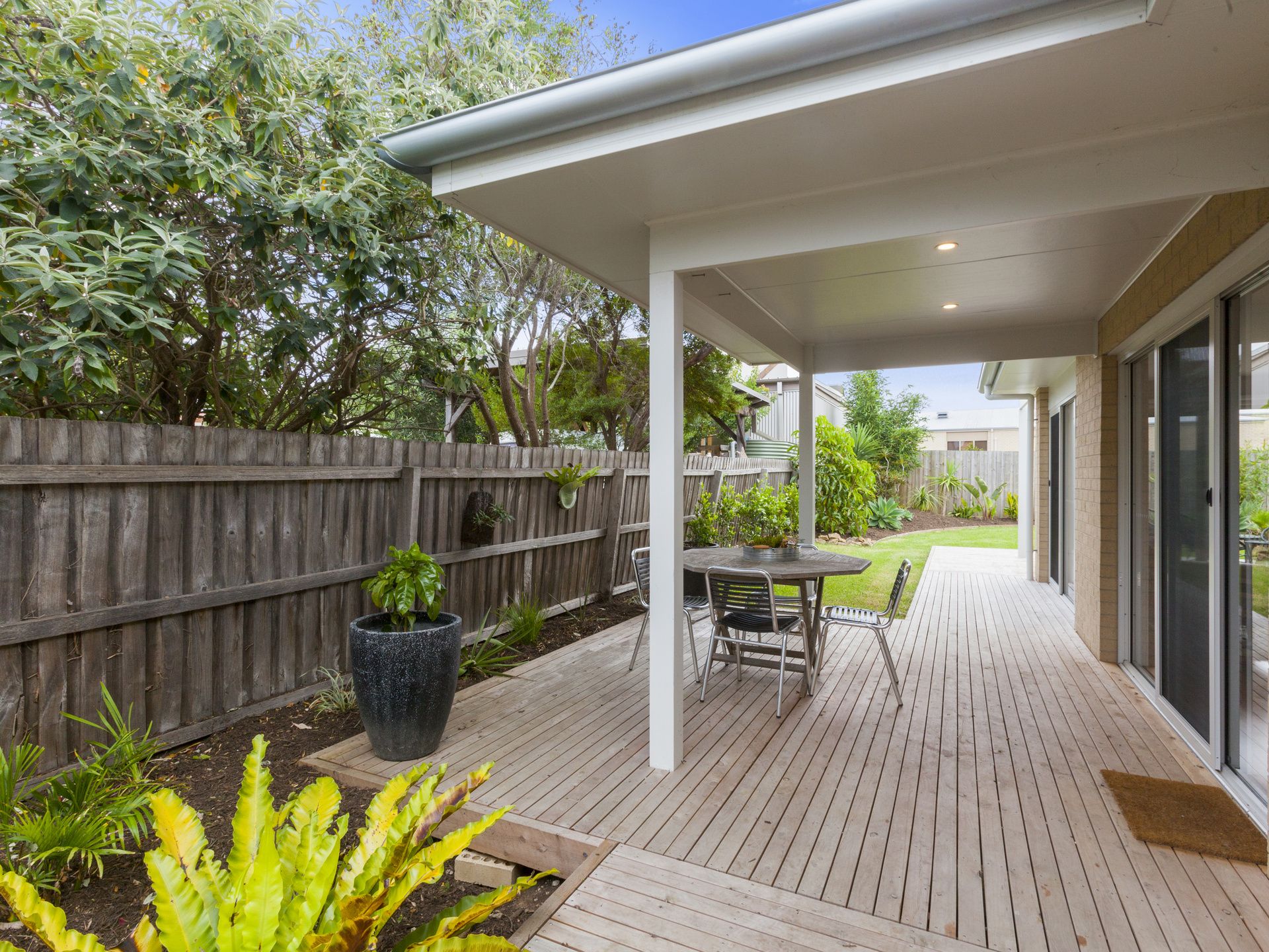 Real Estate For Sale 86B Beach Road Torquay , VIC