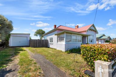 3
 
 
 
  
 
 
 1
 
 
 
  
 
 
 1
 
 
 
 
 
 
 
 38 Gunn Street, Devonport TAS 7310, Devonport - Thumbnail 3