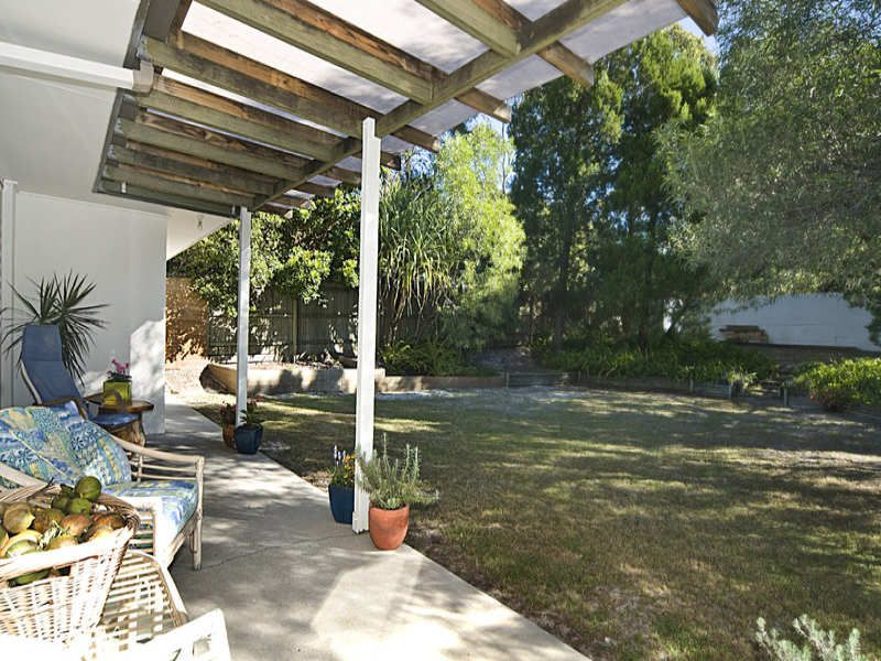 17 Coral Tree Avenue NOOSA HEADS QLD, Noosa Heads - Thumbnail 6