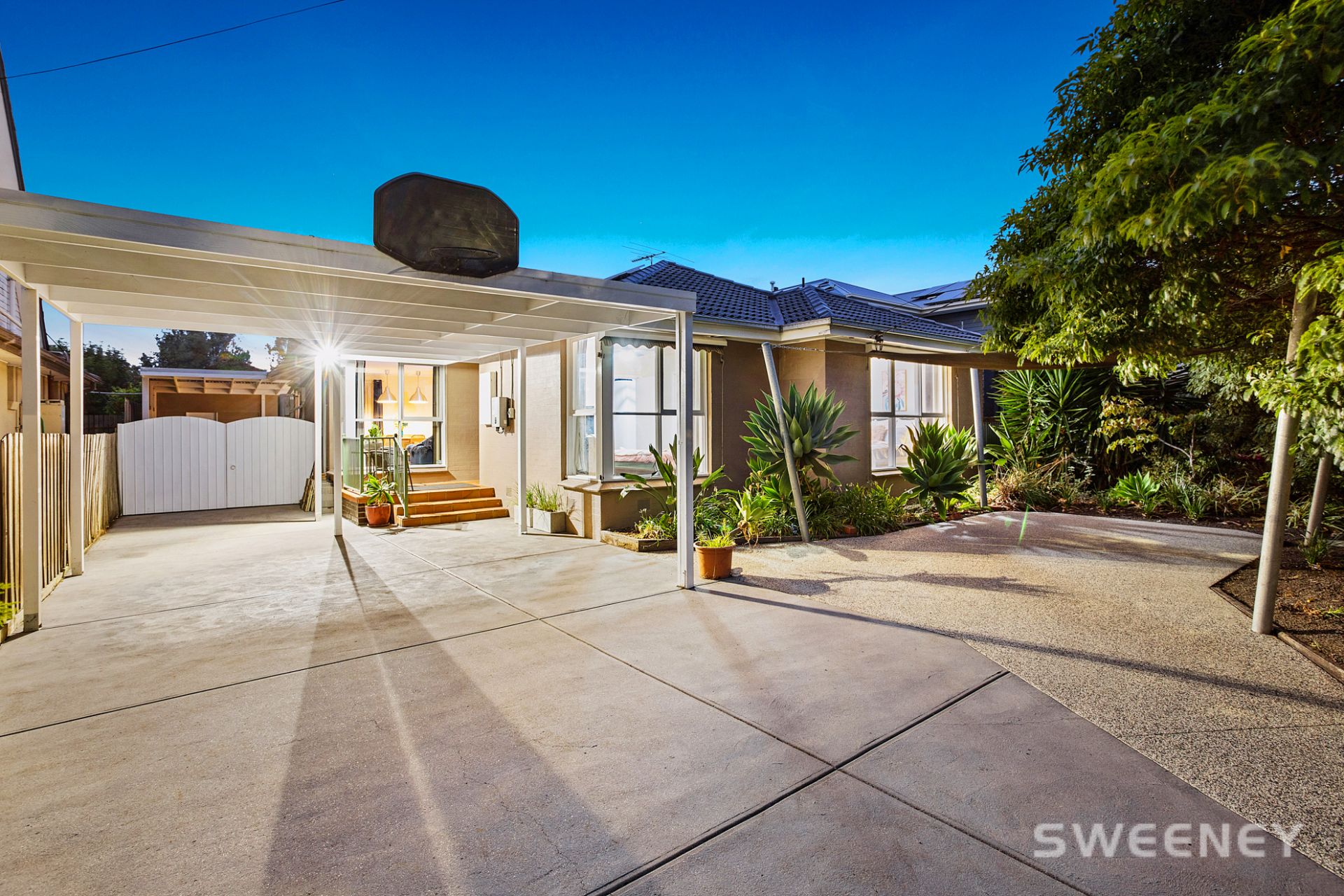 12 Karingal Street, Altona - Thumbnail 2