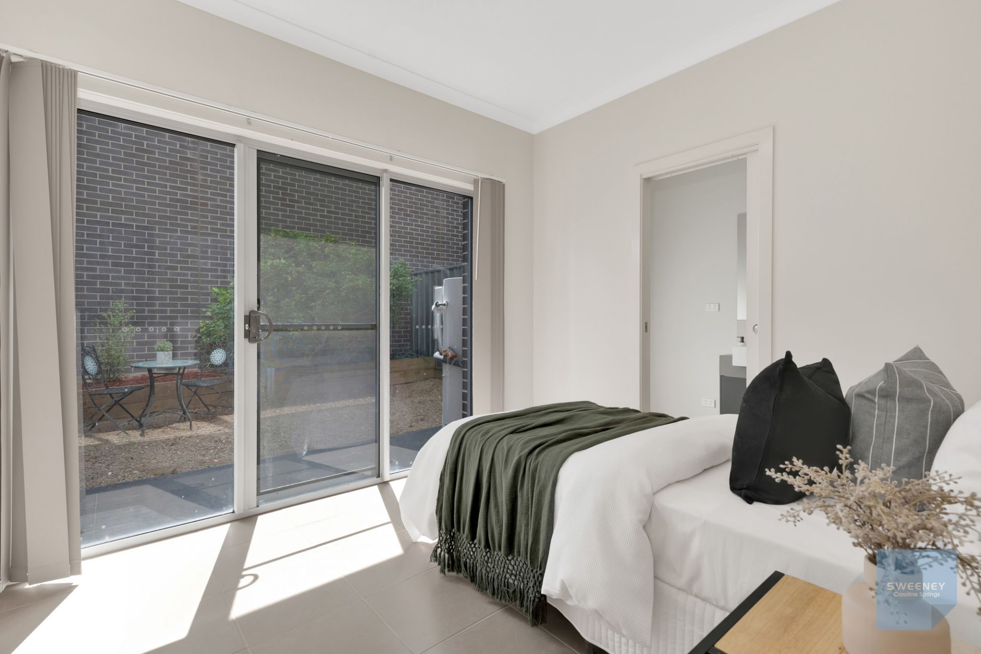 8/69-77 Lancefield Drive, Caroline Springs - Thumbnail 8
