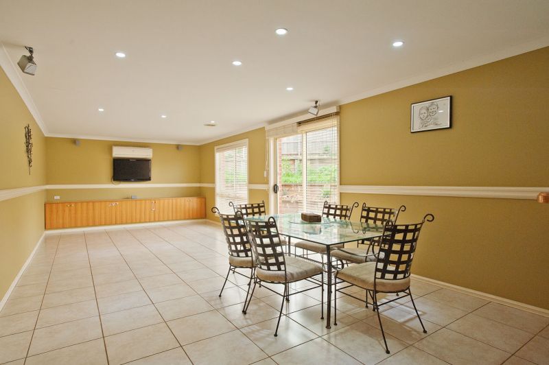 2 Urquhart Court, Bacchus Marsh - Thumbnail 4