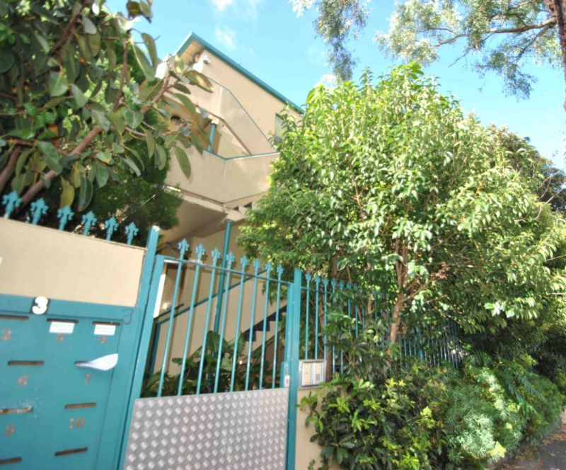 8/3 Dalgety Street, St Kilda - Thumbnail 2