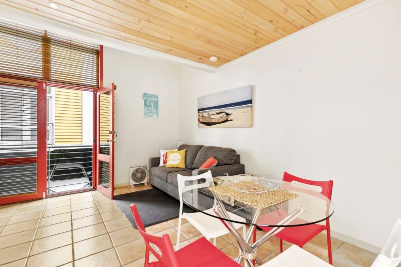 25/22-28 Mountjoy Parade, Lorne, VIC, Lorne - Thumbnail 3