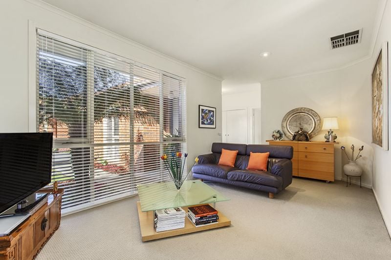 3/28-30 Howard Road, Dingley Village - Thumbnail 2