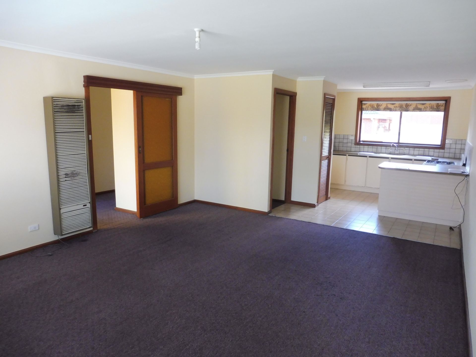 2 BEDROOM UNIT!