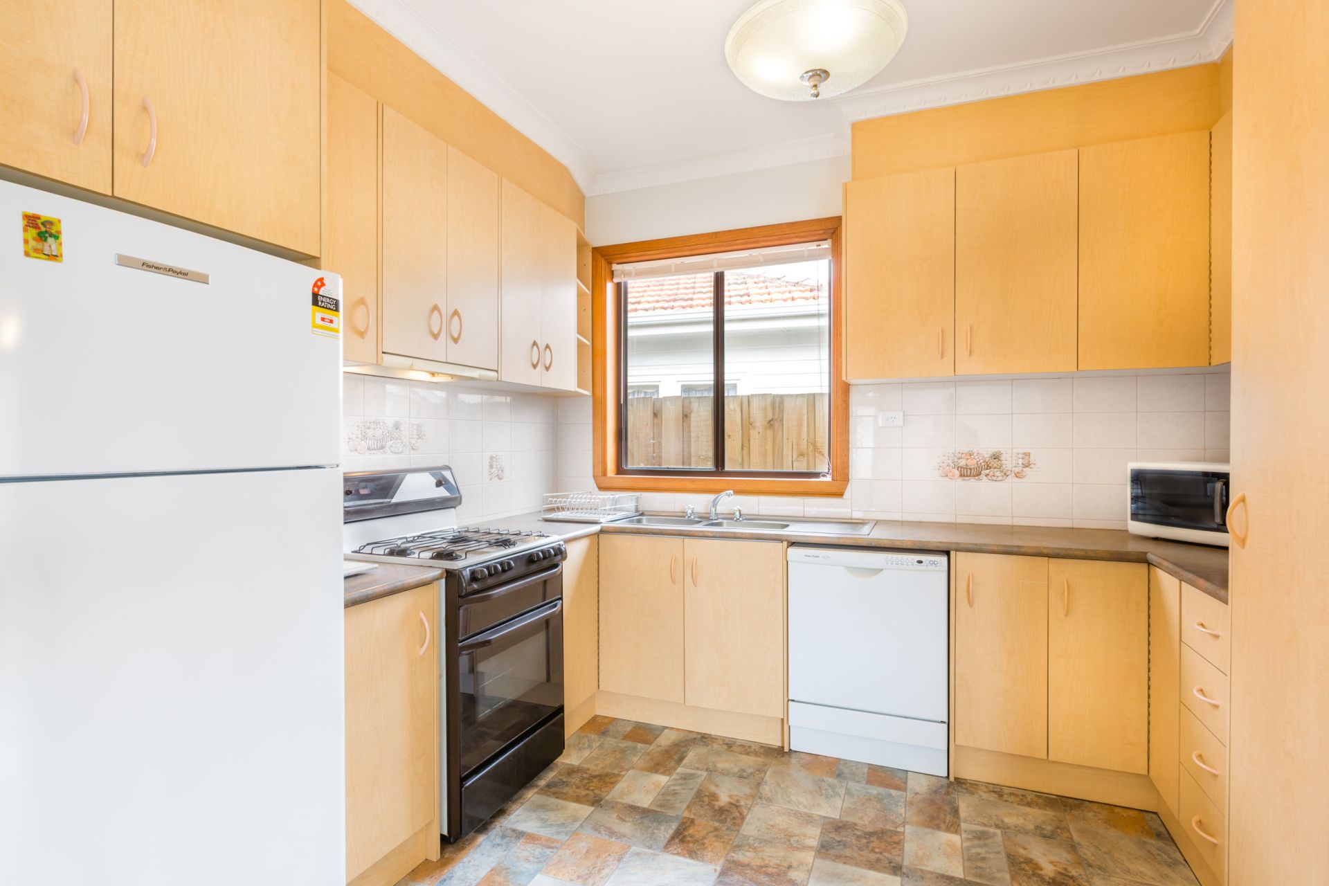54 Wellington Street, West Footscray - Thumbnail 7