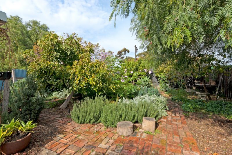 7 Errol Street, Footscray - Thumbnail 7