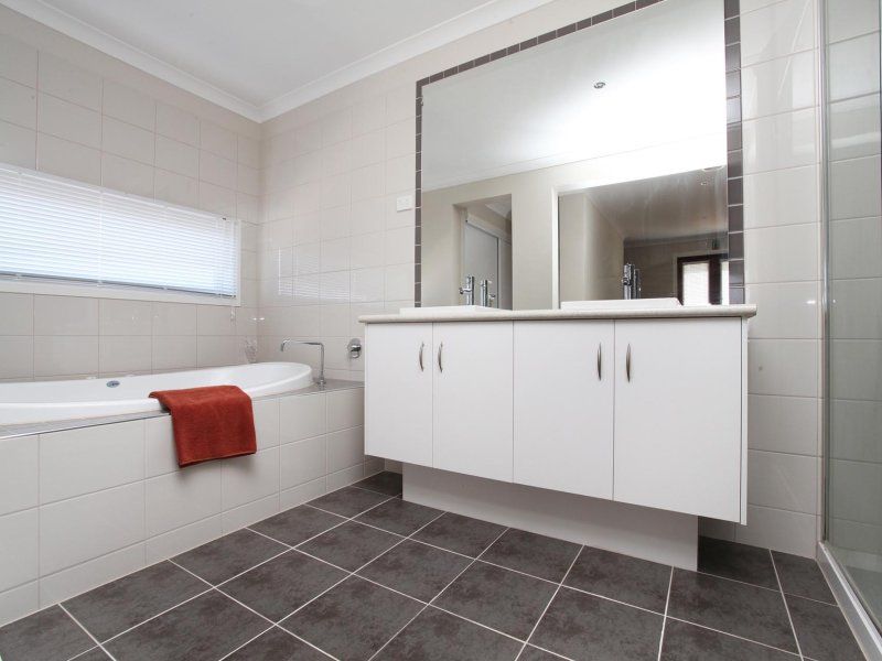 7 Leichhardt Avenue, Burnside Heights - Thumbnail 8