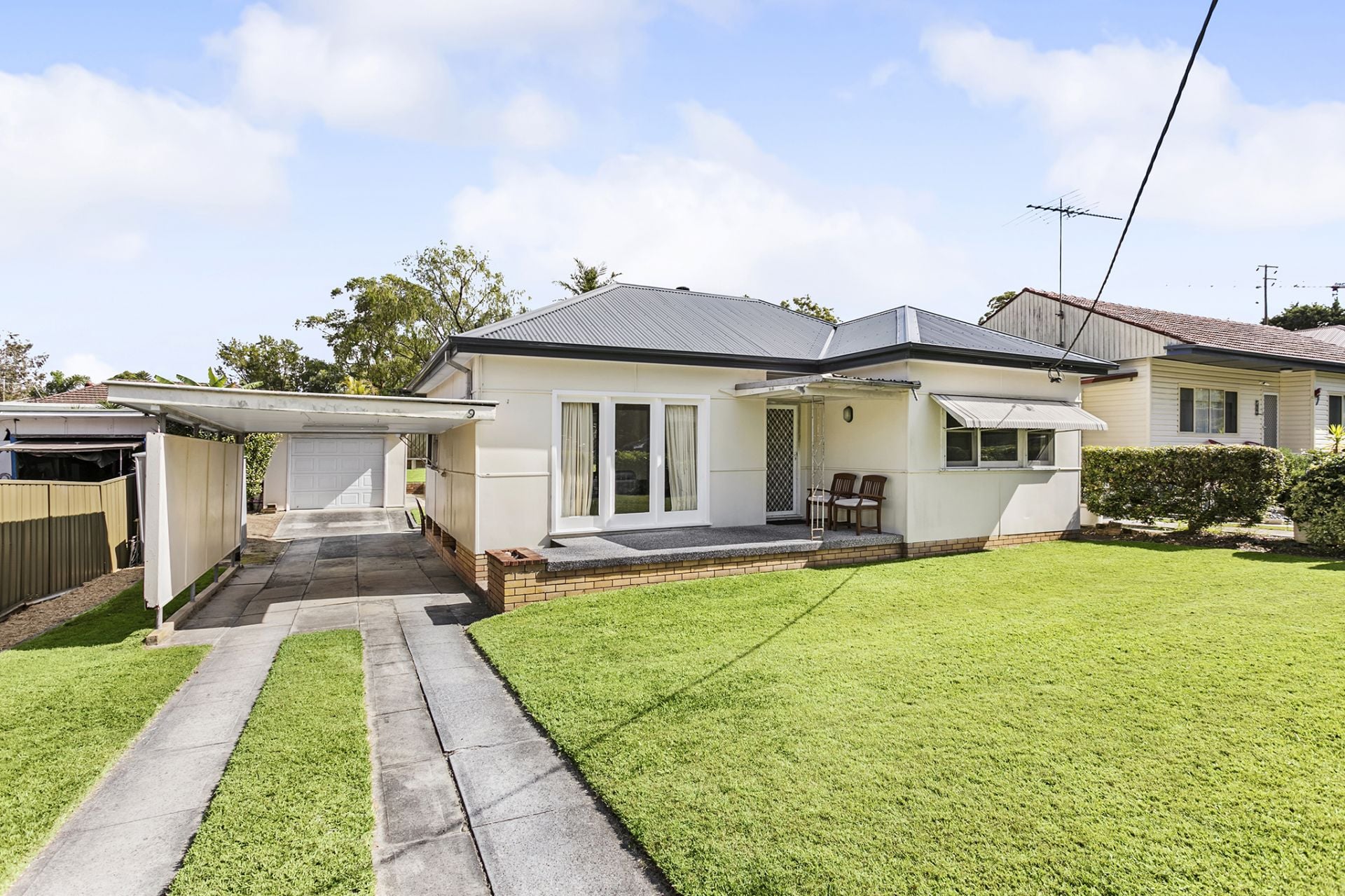 9 Taren Road Caringbah NSW, Caringbah - Image 1