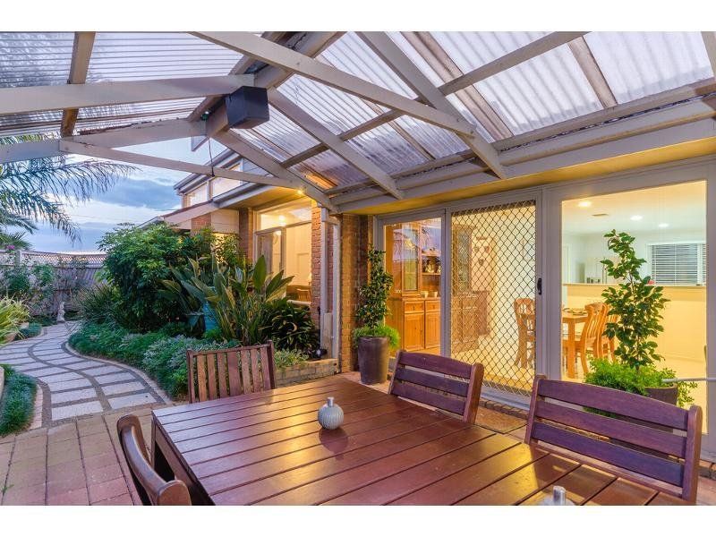 18 Sunrise Close OCEAN GROVE VIC, Ocean Grove - Thumbnail 2