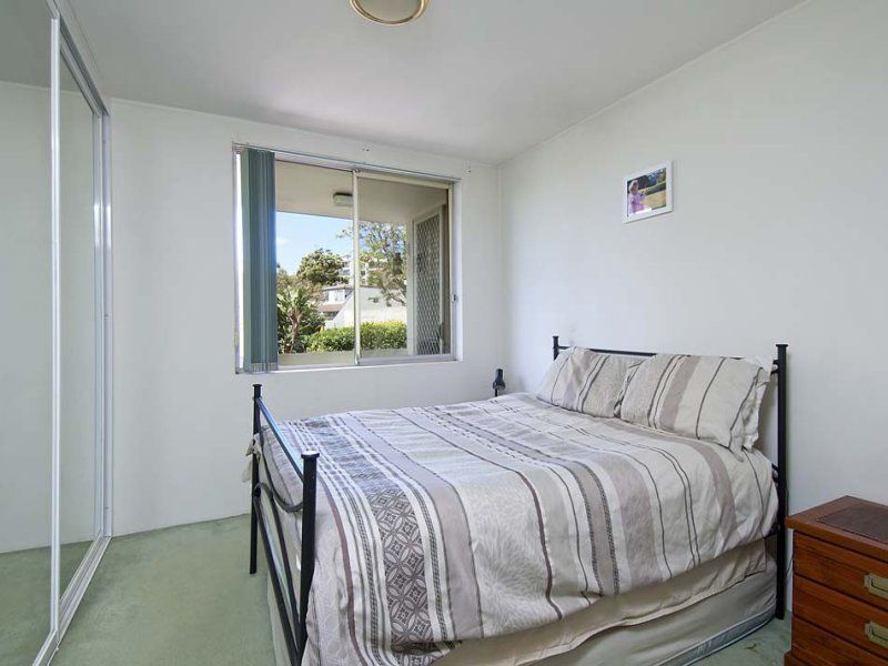 10/27-31 Reynolds Street CREMORNE NSW, Cremorne - Thumbnail 3
