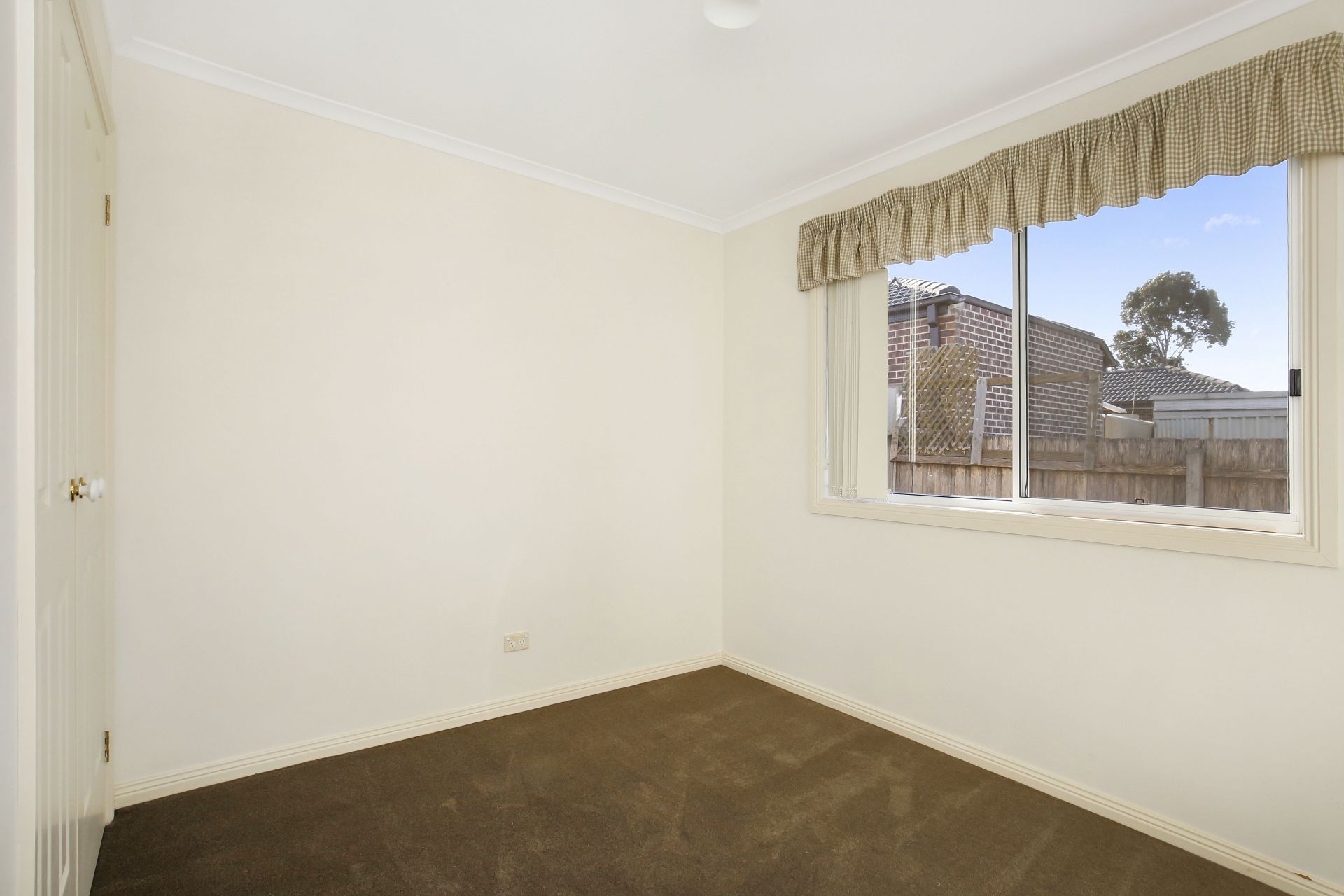 Central Location  *Insp Thu 7th Sep @ 5:05pm*