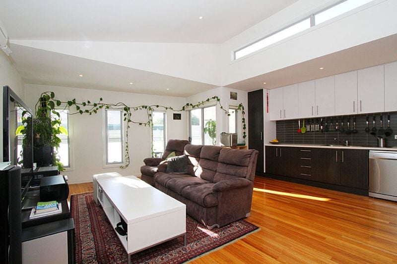 2/21 Gilbert Road, Preston