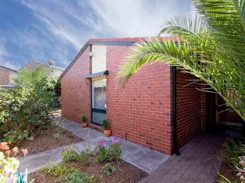 1/5 Sandpiper Place West Lakes Shore 5020