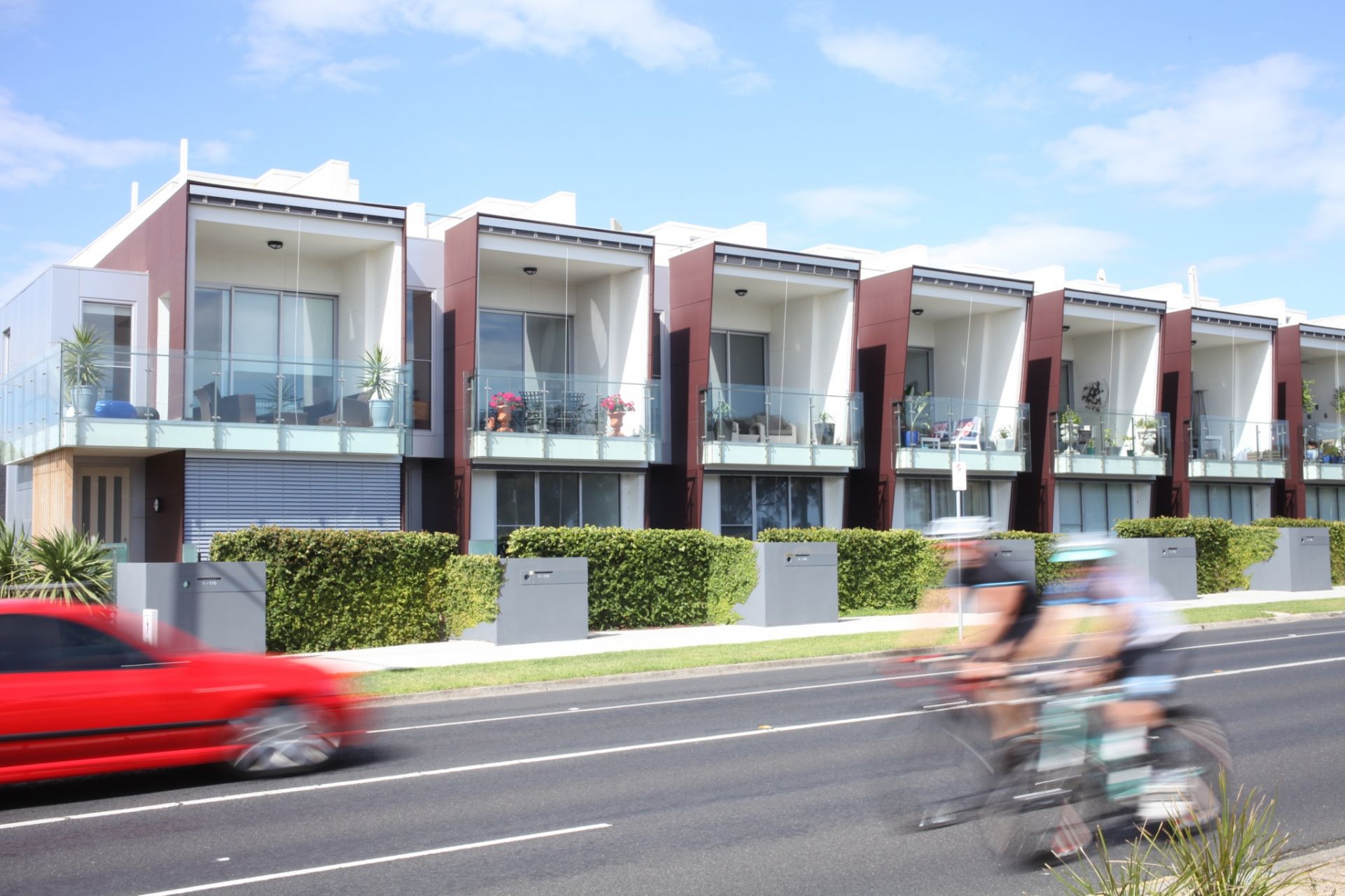 3/170 Beach Road Sandringham