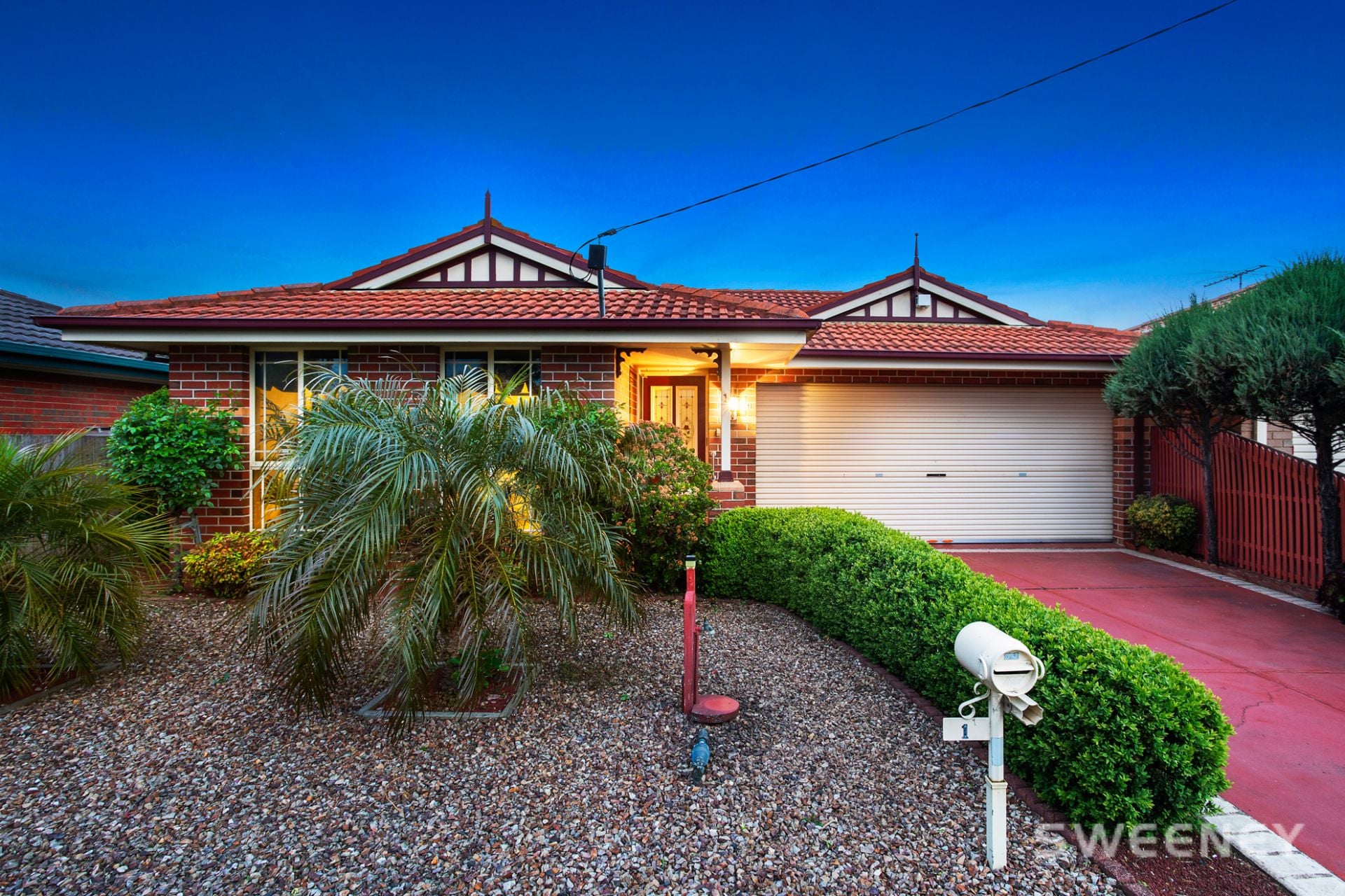 1 Holzgrefe Court, Altona Meadows - Thumbnail 2