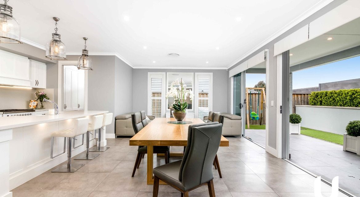 Colebee 23 Coronato Parade