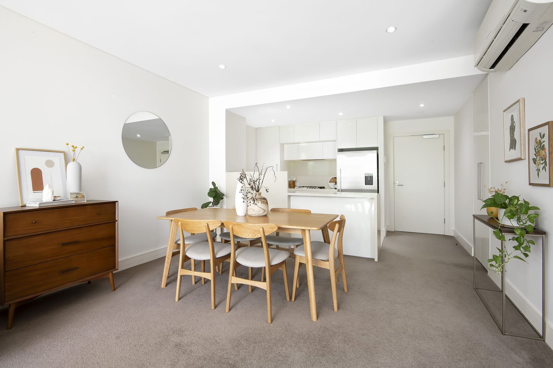 207/68 Peninsula Drive Breakfast Point NSW, Breakfast Point - Thumbnail 2