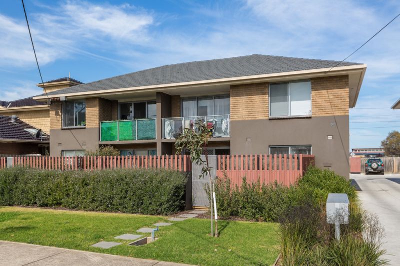 7/66 Simmons Drive, Seaholme - Thumbnail 2