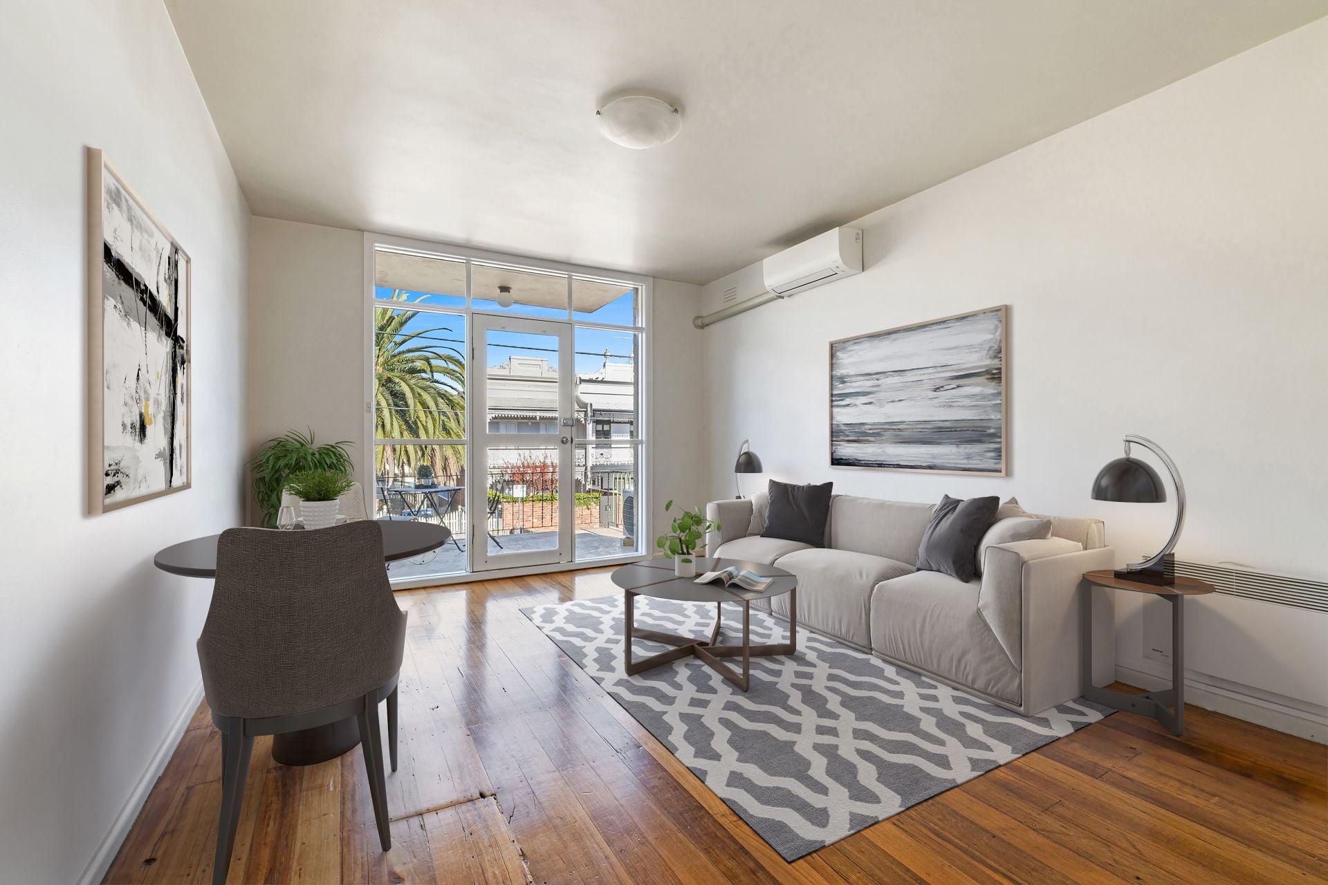 Spacious, Sunny And With Unrivalled Lifestyle Convenience
