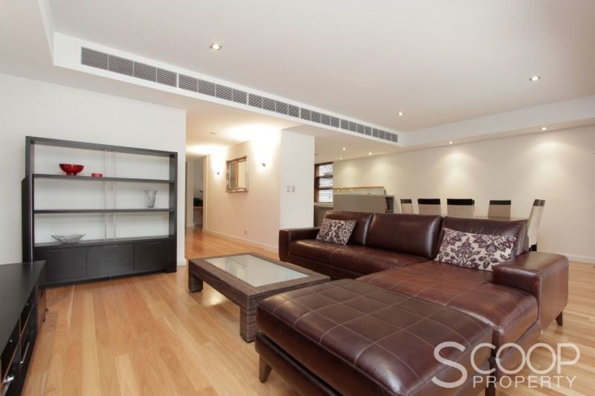 Real Estate For Sale 1/5 The Avenue Crawley , WA