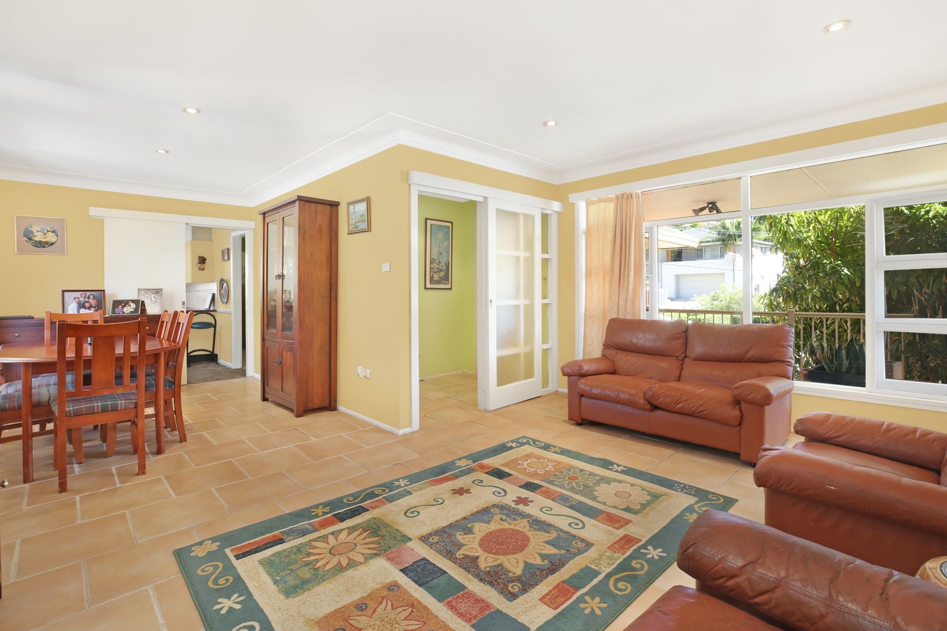 8 Ballanda Avenue, Lugarno, Lugarno - Thumbnail 6