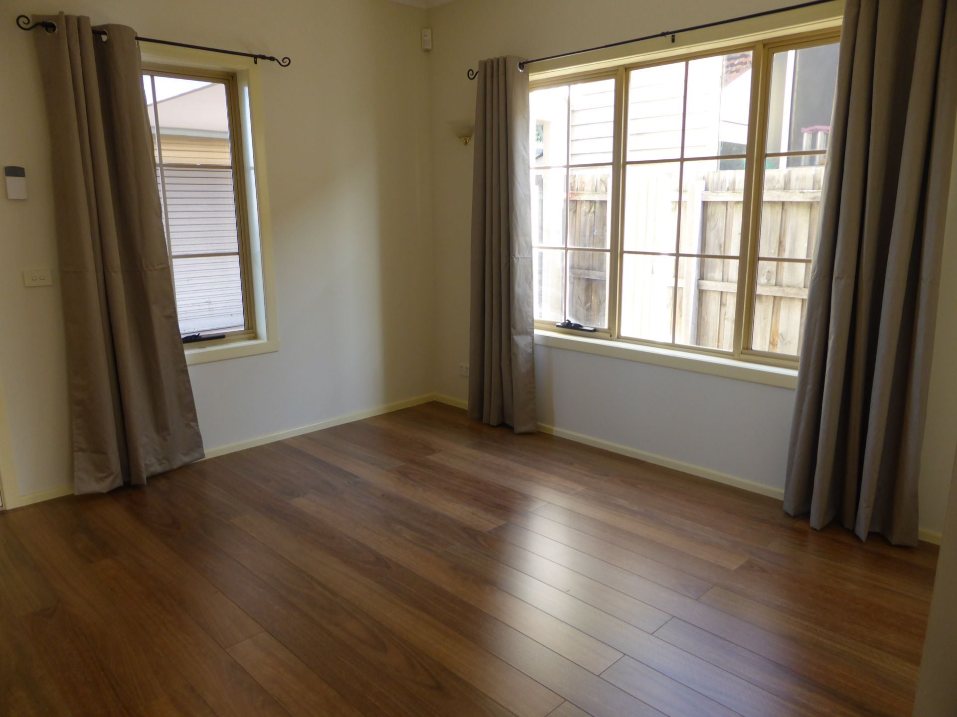Urban Living in the Heart of the Action!