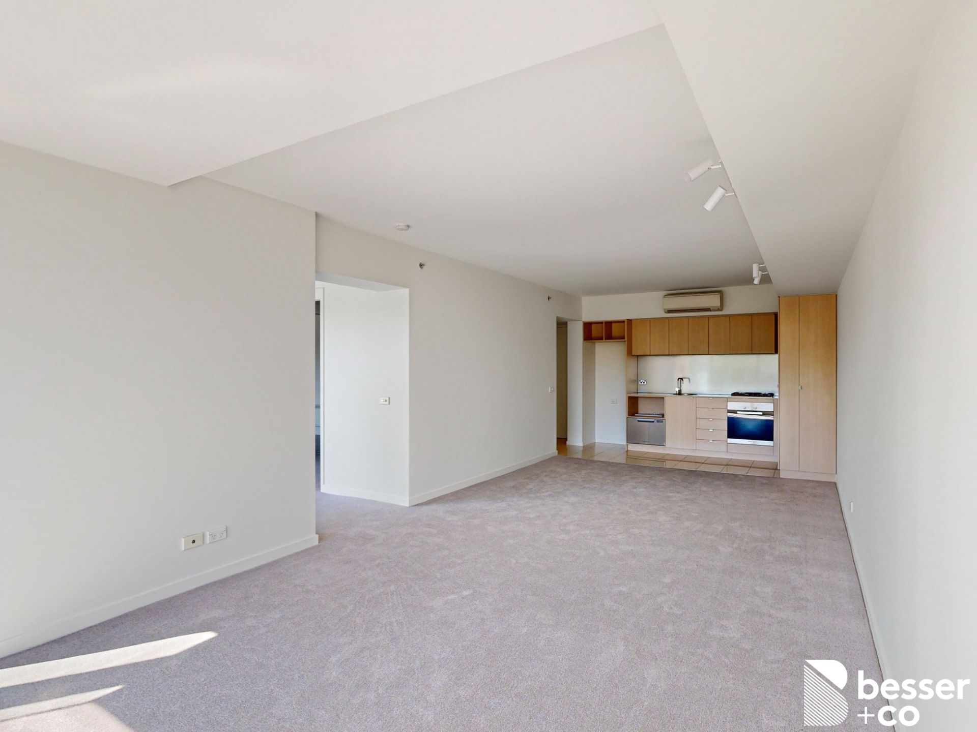 605/2-14 Albert Road, South Melbourne - Thumbnail 2
