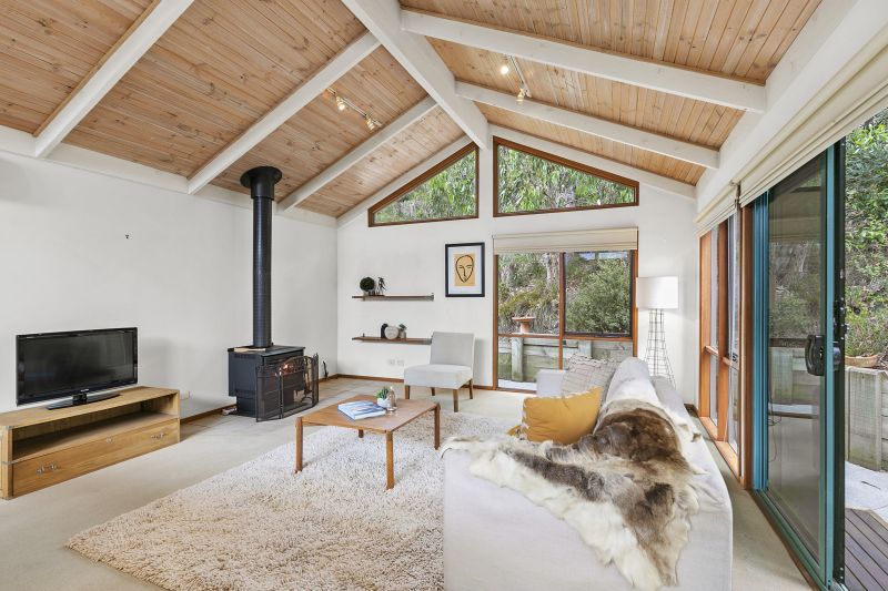 60 Niblick Street, Anglesea, VIC, Anglesea - Thumbnail 3