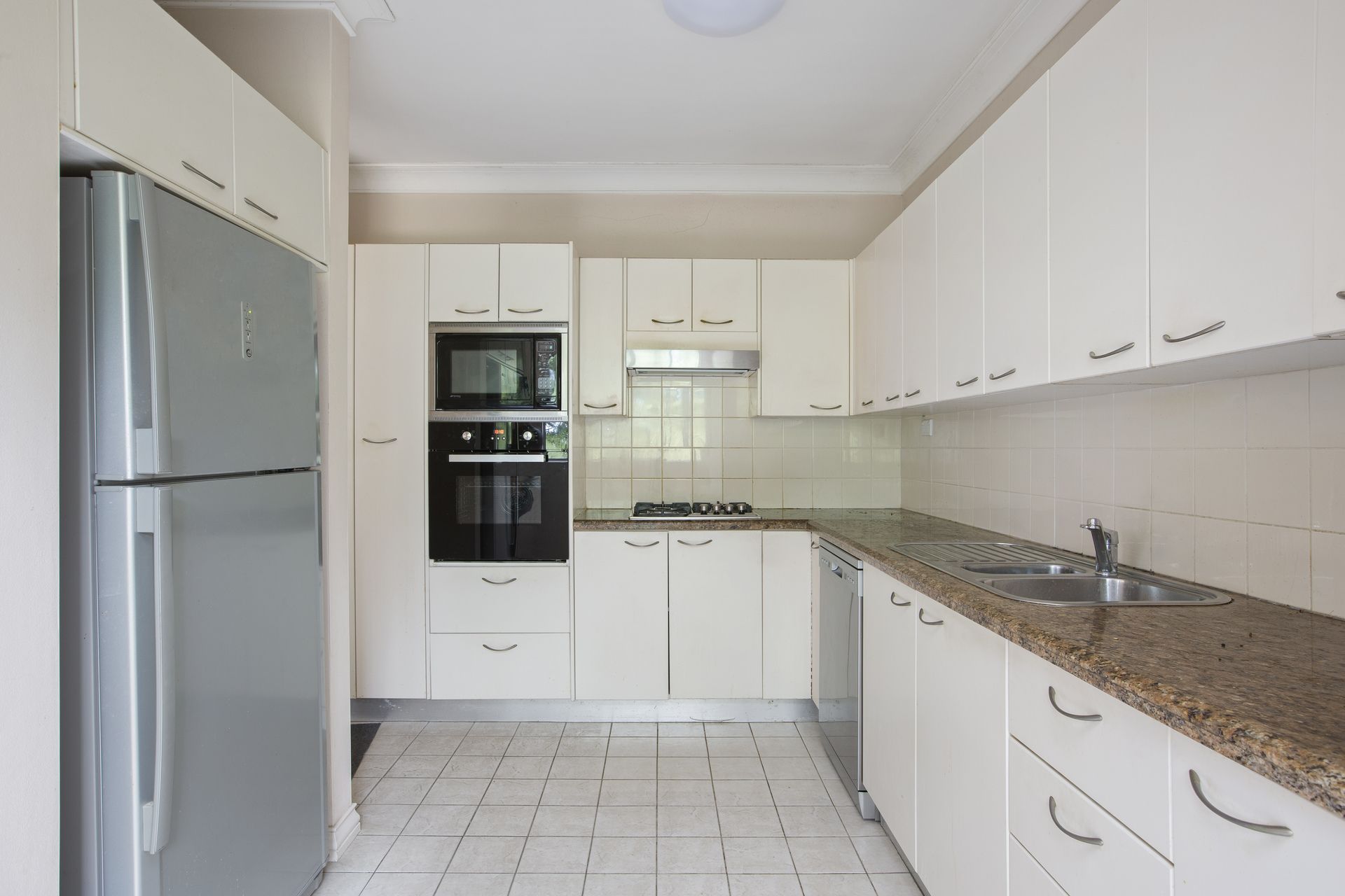 real-estate-for-sale-7-7-15-bellevue-avenue-greenwich-nsw