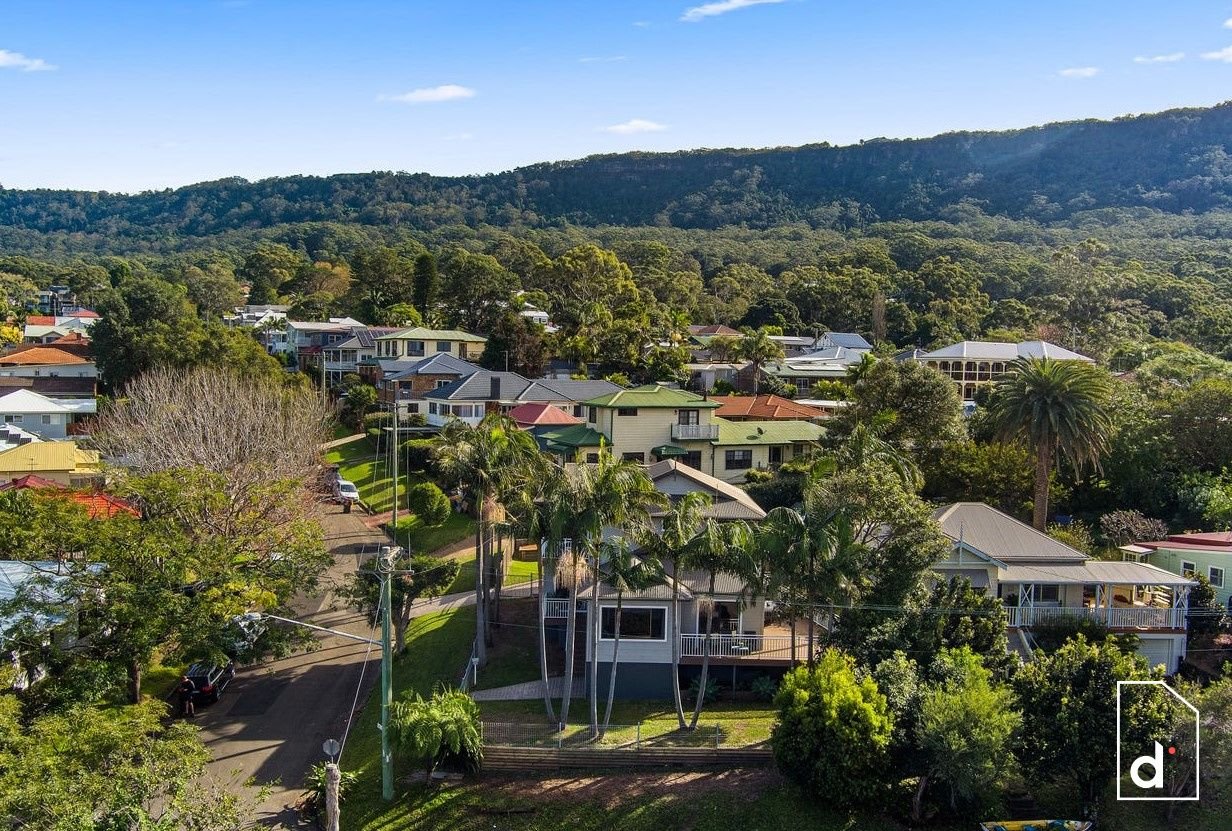 38 Sea Foam Avenue, Thirroul NSW