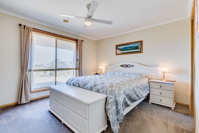 2 Manning Boulevard, Bacchus Marsh - Thumbnail 6
