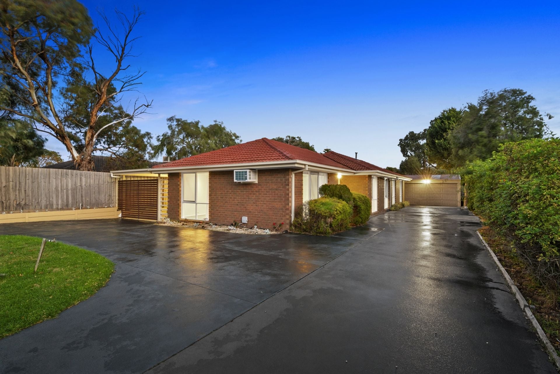 53 Kennington Park Drive, Endeavour Hills OBrien Real Estate