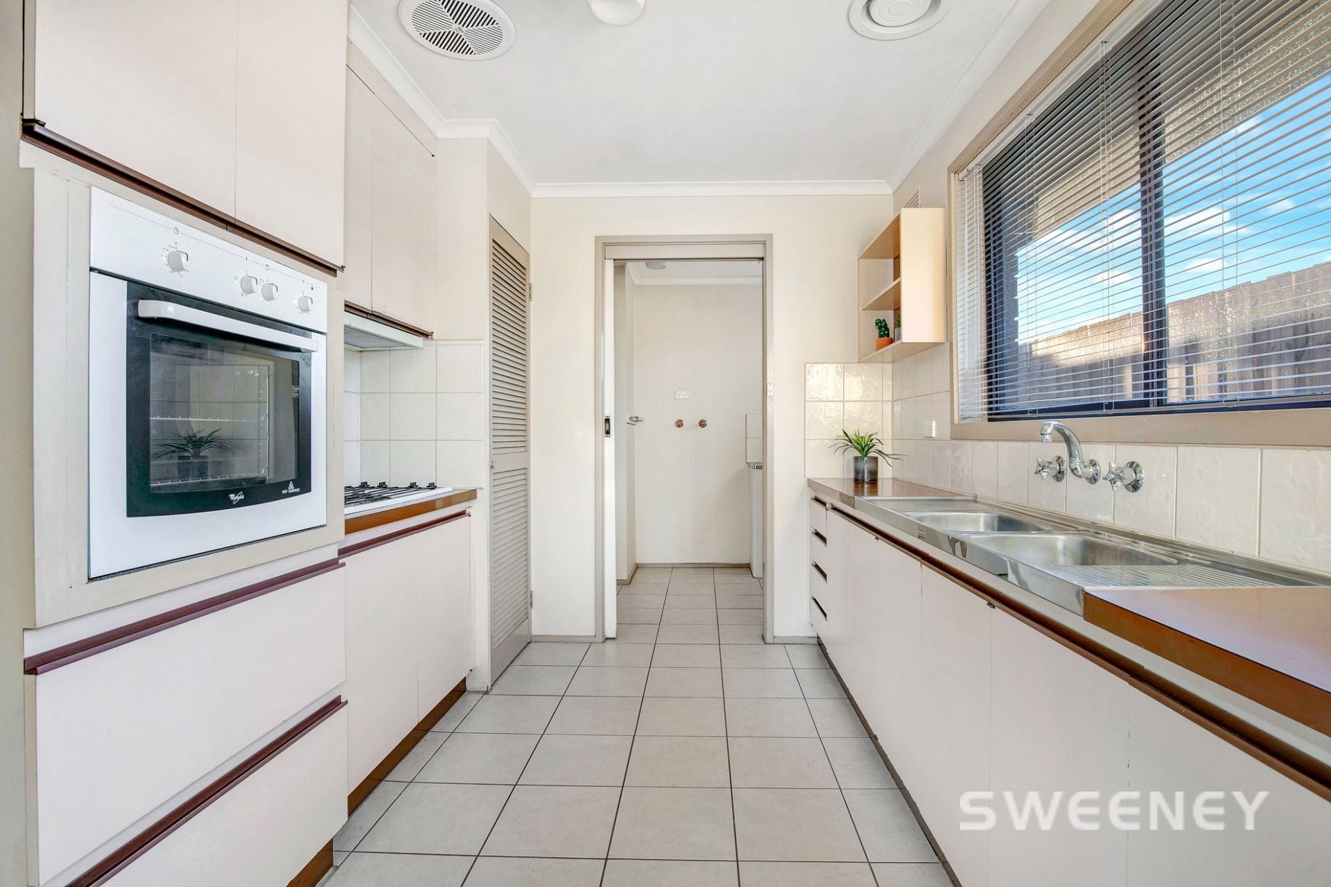 84 Merton Street, Altona Meadows - Thumbnail 3