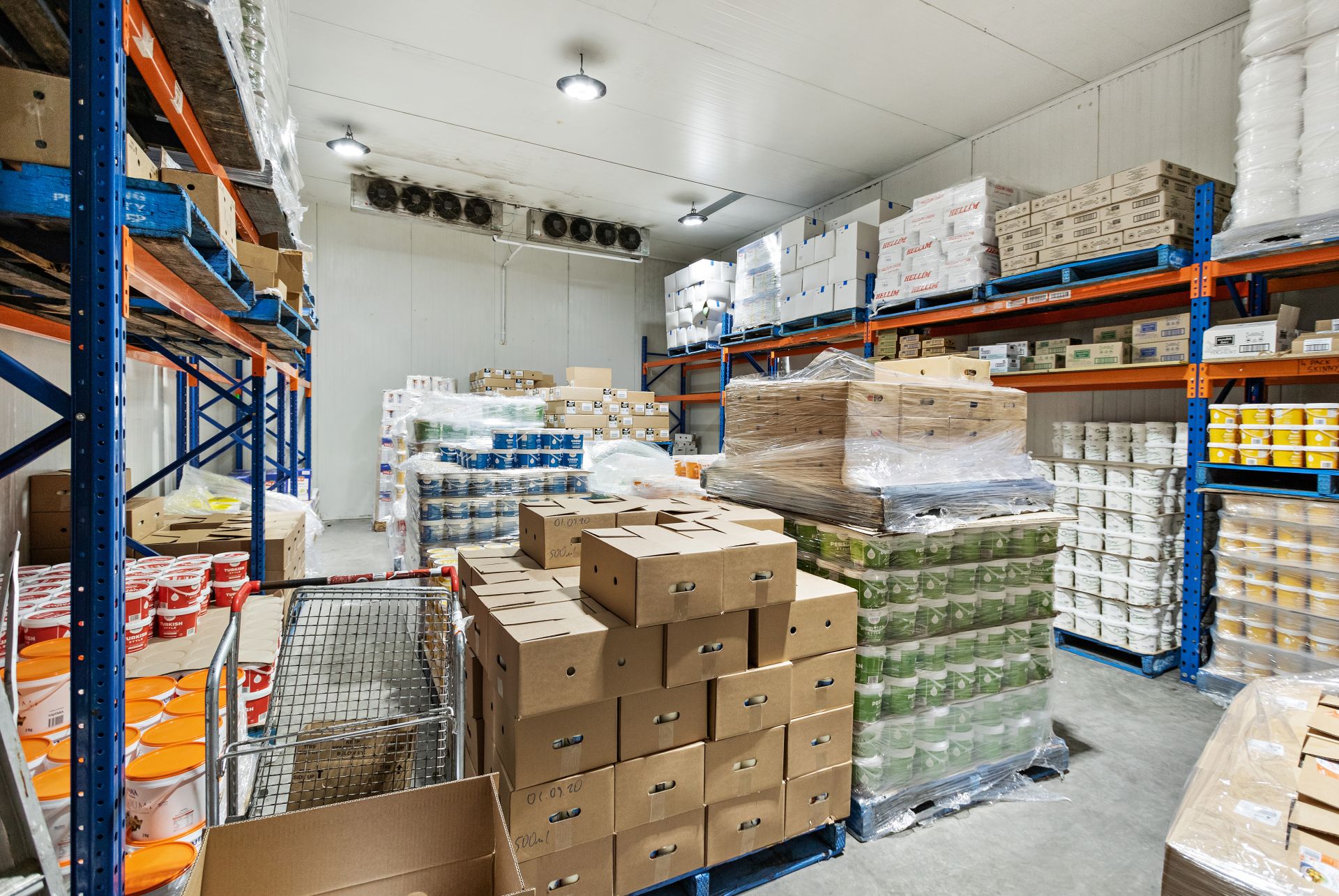 PERFECT OFFICE/WAREHOUSE FOR AN EXPANDING BUSINESS
