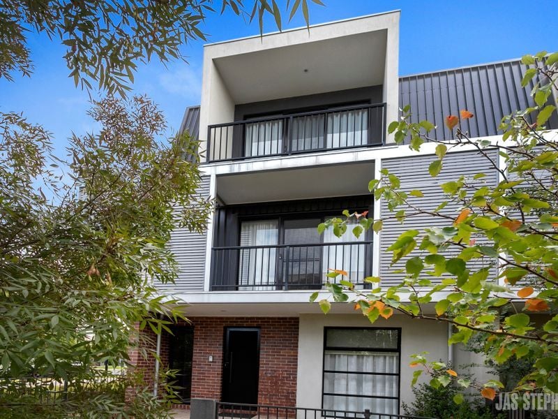1/20 Hewitt Avenue Footscray VIC, Footscray - Thumbnail 2