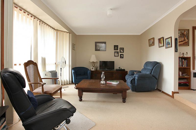 2/229 Queen Street, Altona - Thumbnail 7