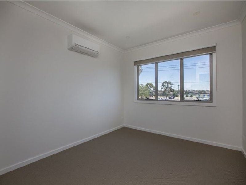 FAMILY HOME IN PERFECT LOCATION
